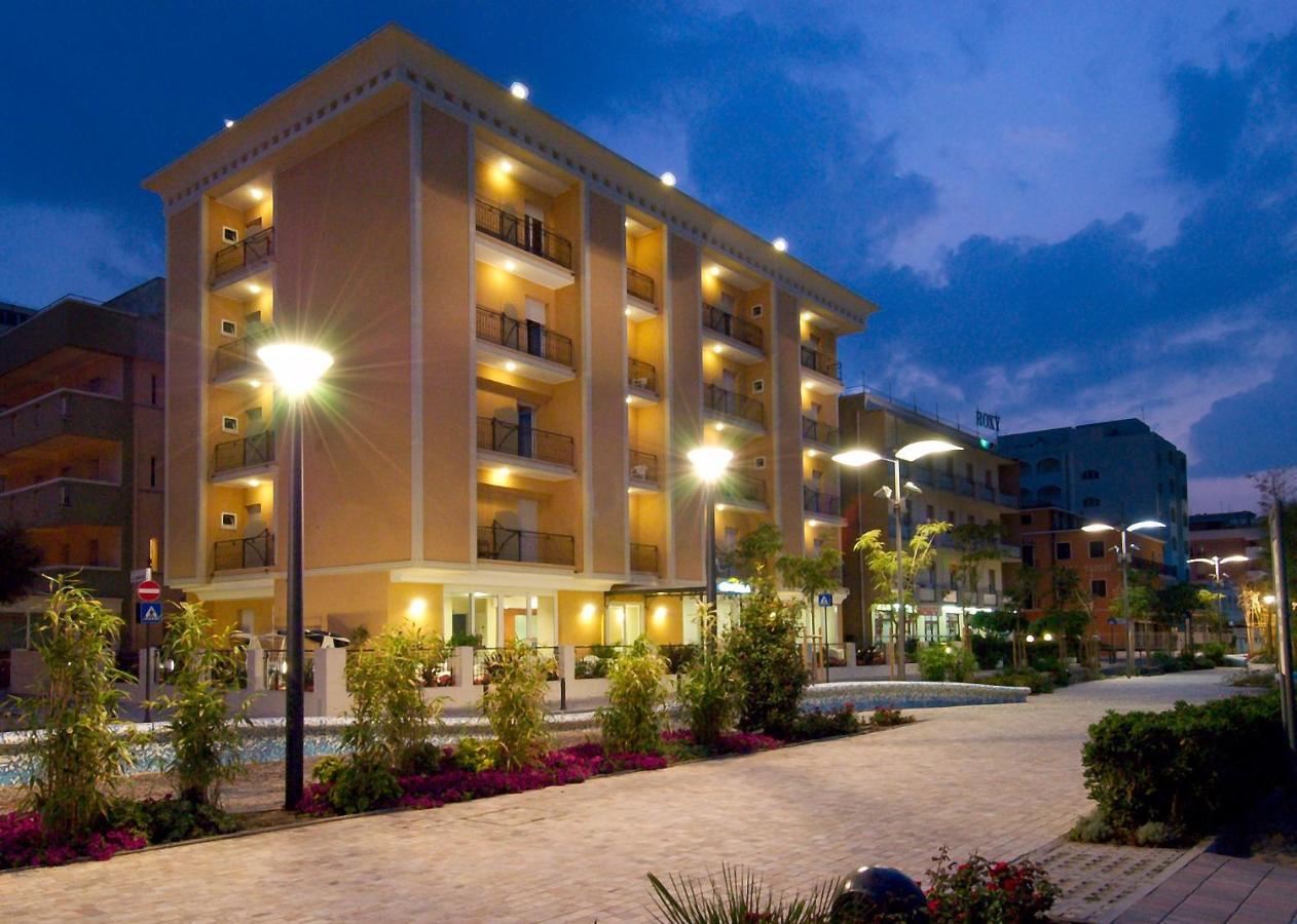 Hotel Belvedere Misano Adriatico Buitenkant foto